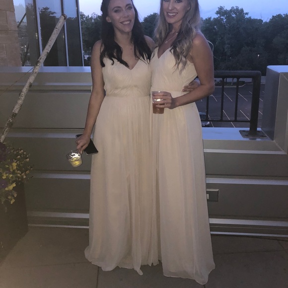 Lux shimmer v-neck bridesmaid dress - Picture 4 of 4